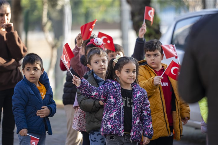 3 Ocak Mersi̇n’i̇n Düşman İşgali̇nden Kurtuluşunun 103. Yil Dönümü Kentte Coşkuyla Kutlandi (19)