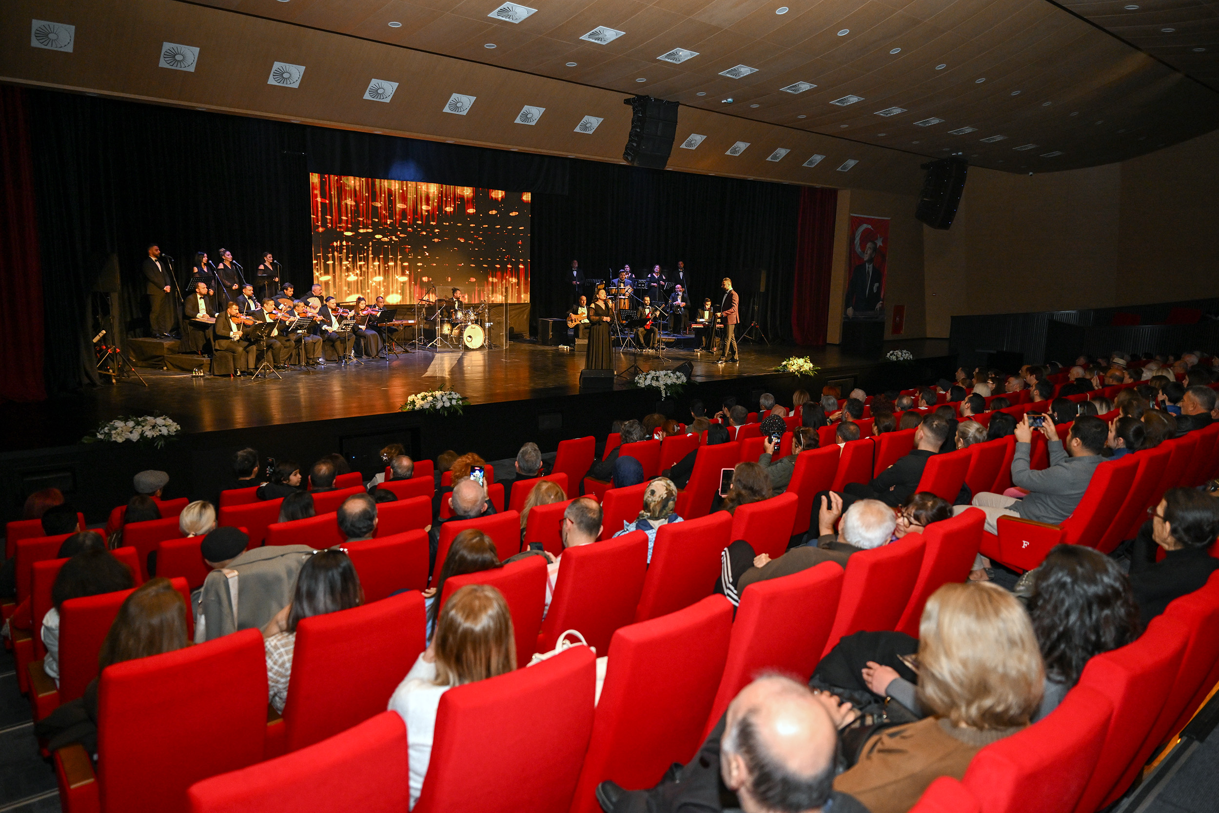 Bu Konserler ‘Bi̇r Hoş Seda’ (6)