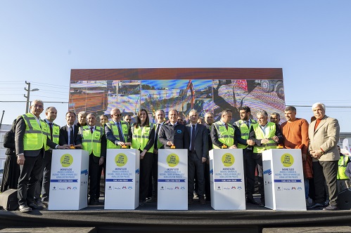 Mersi̇n Büyükşehi̇r’i̇n ‘Akdeni̇z İlçesi̇ Anadolu (Homurlu), Kazanli, Toroslar Mahalleleri̇ Kanali̇zasyon Projesi̇ Temel Atma Töreni̇’ Gerçekleşti̇ri̇ldi̇ (1)