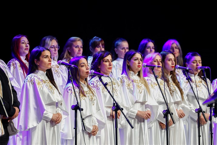 Antakya Medeniyetler Korosu 6 Şubat Için Yenişehir’de Sahne Aldı (8)