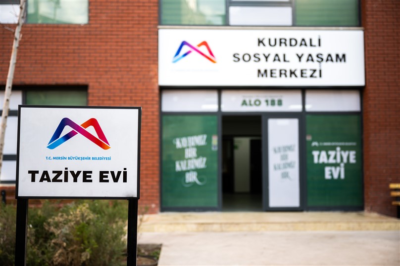 Büyükşehi̇r Kurdali̇ Sosyal Yaşam Merkezi̇ Hi̇zmet Vermeye Başladi (6)