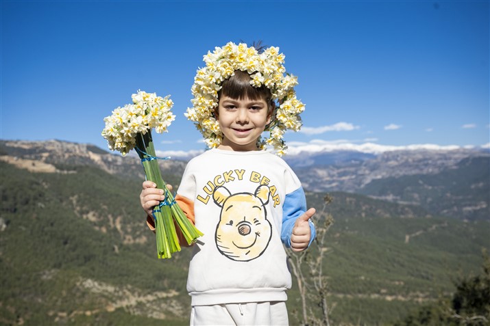 Mi̇s Kokulu Şenli̇ği̇n Mi̇s Kokulu Fotoğraflari Ödüllendi̇ri̇ldi̇ (6)