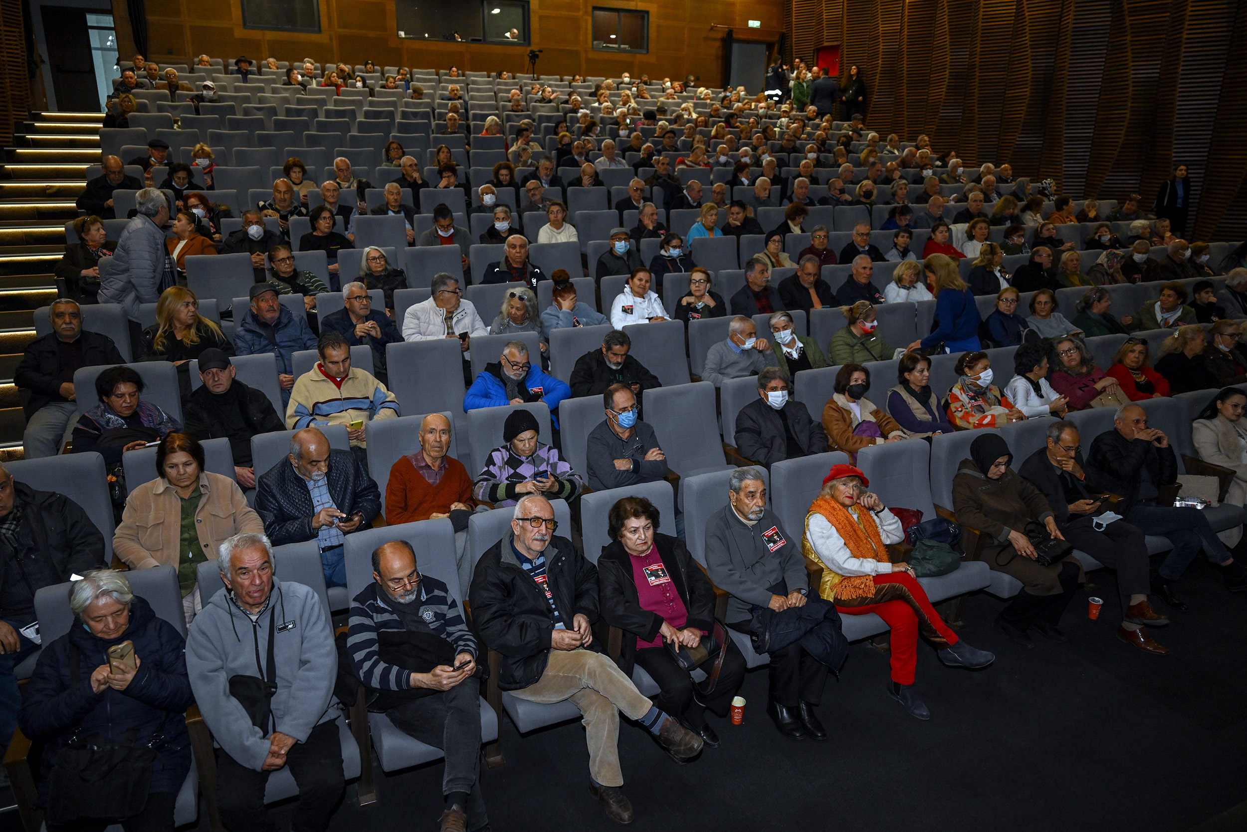 Yaş Almişlar, Büyükşehi̇r’le Emekli̇li̇ği̇n Tadini Çikartiyor (1)