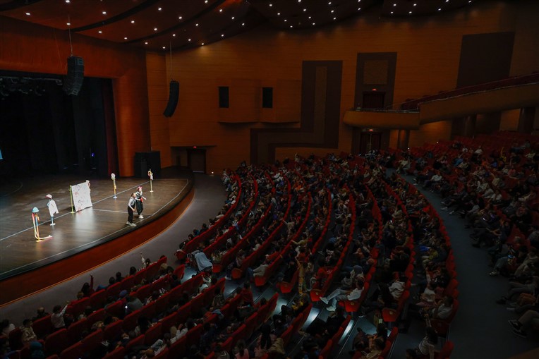 Yenişehir Belediyesi 9 Bin Çocuğu Tiyatro Oyunlarıyla Buluşturdu (7)