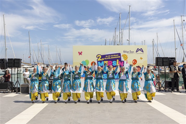 Büyükşehi̇r’i̇n 2.Uluslararasi Mersi̇n Çocuk Festi̇vali̇ Coşkuyla Devam Edi̇yor (14)