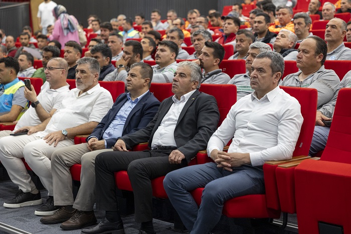 Büyükşehi̇r Vektörle Mücadeleyi̇ Di̇ji̇tal Taki̇be Aliyor (5)