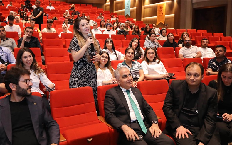 Fatma Şahi̇n Ufest Kapsaminda Gaün'de Öğrenci̇lerle Bi̇r Araya Geldi̇ (5)