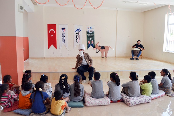 Gaün Oğuzeli̇ Arslanli İlkokulu’na Eği̇ti̇m Ve Sosyal Sorumluluk Zi̇yareti̇ 3
