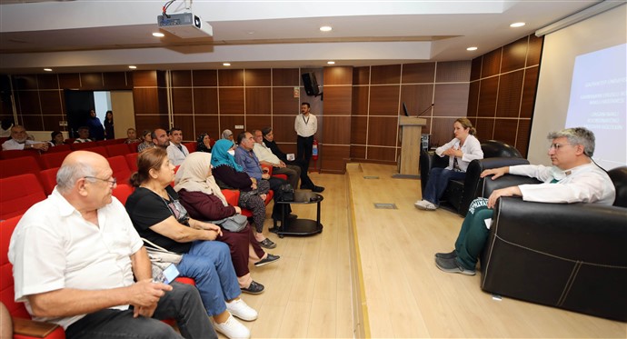 GAÜN’den Böbrek Nakli Okulu Etkinliği