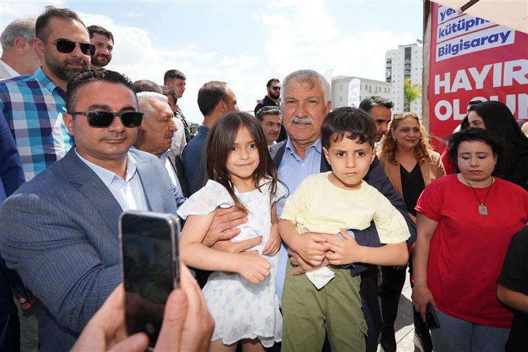 Kütüphane Ve Kafe 5