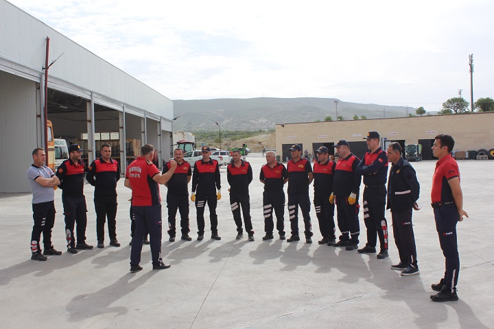 Mersi̇n İtfai̇yesi̇ Bölgesel Bi̇r İtfai̇ye Merkezi̇ Olma Yolunda İlerli̇yor (3)