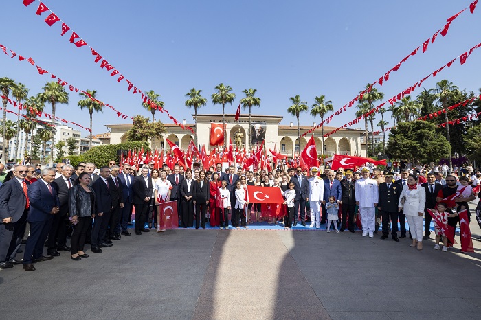 Mersi̇n’de 19 Mayis Kutlamalari Renkli̇ Görüntülere Sahne Oldu (1)