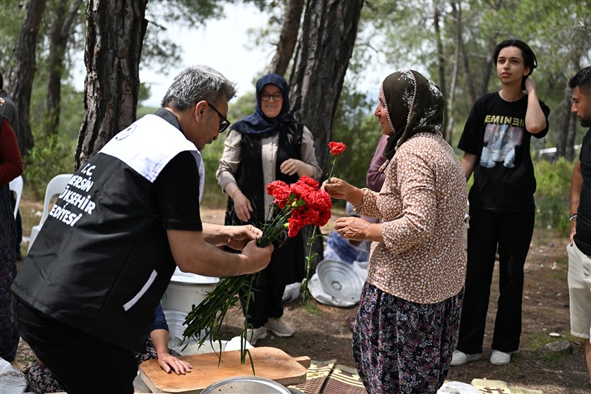 Şehi̇t Ve Gazi̇ Anneleri̇, Anneler Günü’nde Unutulmadi (9)