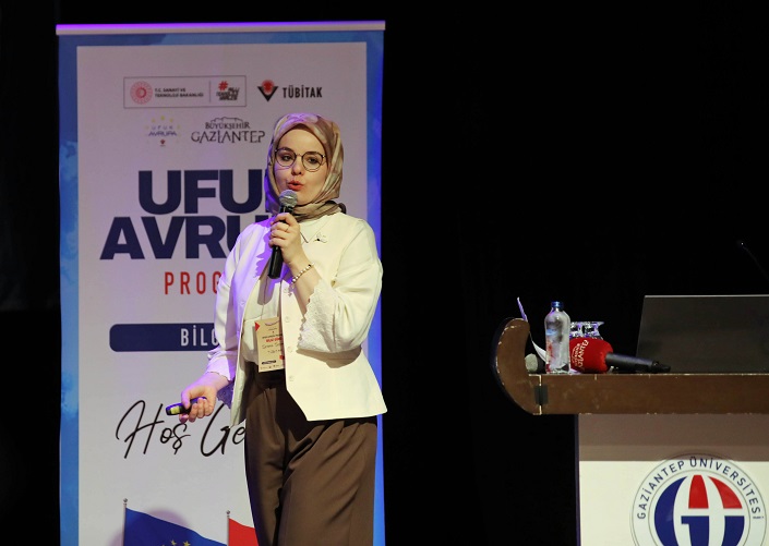 Şeyma Sayımlar