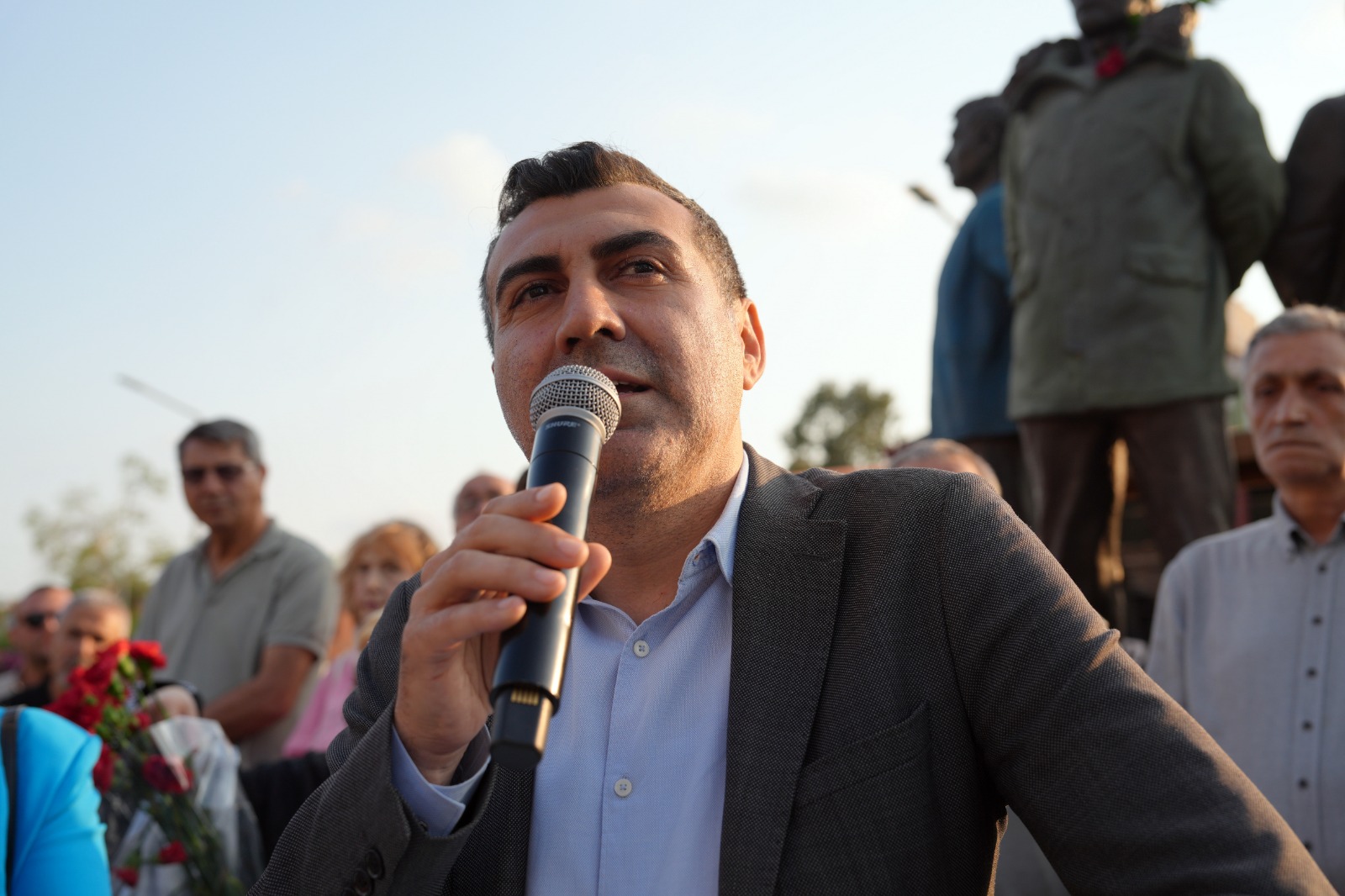 Üç Fi̇dan Anma (4)