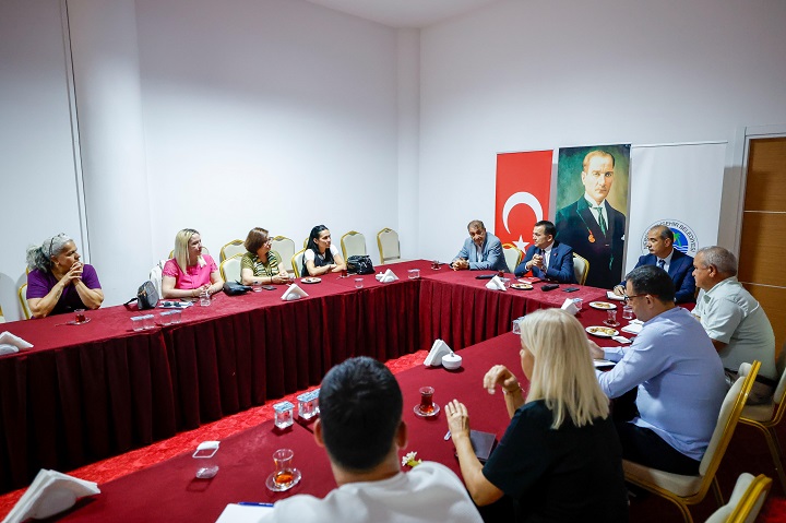 Başkan Özyiğit, Mahalle Muhtarıyla Bir Araya Geldi (4)