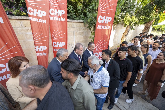 Başkan Seçer, Chp Ai̇lesi̇ İle Bayramlaşti (1)