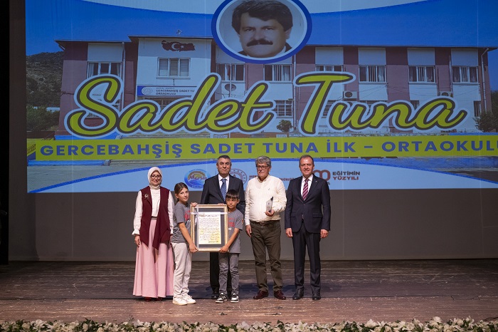 Başkan Seçer, Eği̇ti̇me Kalici Eser Kazandiran ‘Hayirseverlerle Buluşma Programi’na Katildi (2)