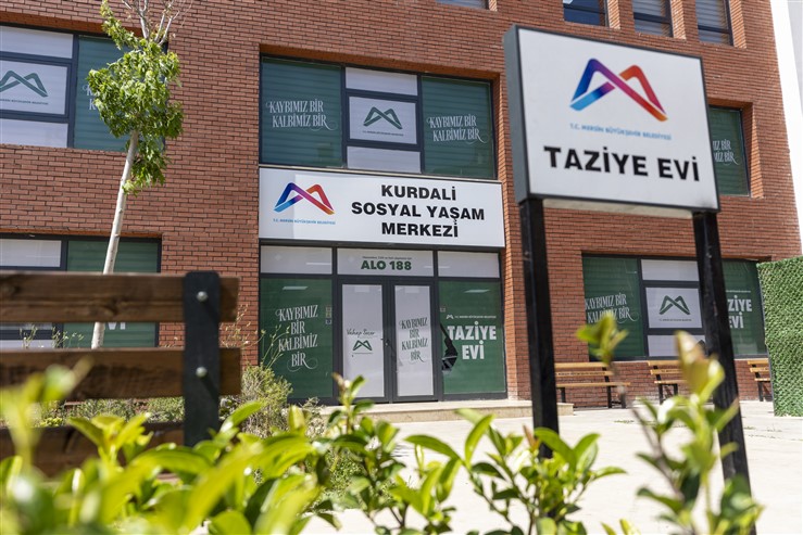 Büyükşehi̇r, ‘Doğumdan Ölüme’ Beledi̇yeci̇li̇k Anlayişi İle Vatandaşin Her Aninda Yaninda (12)