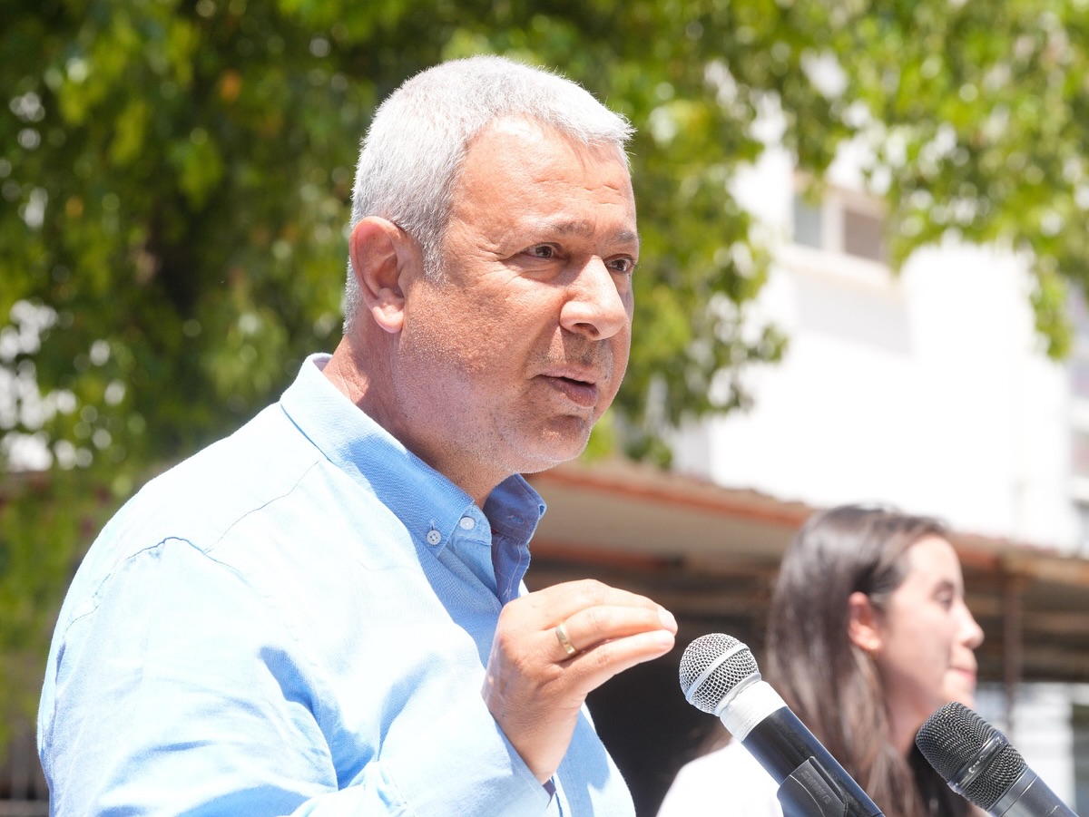Chp Adana Mi̇lletveki̇li̇ Orhan Sümer