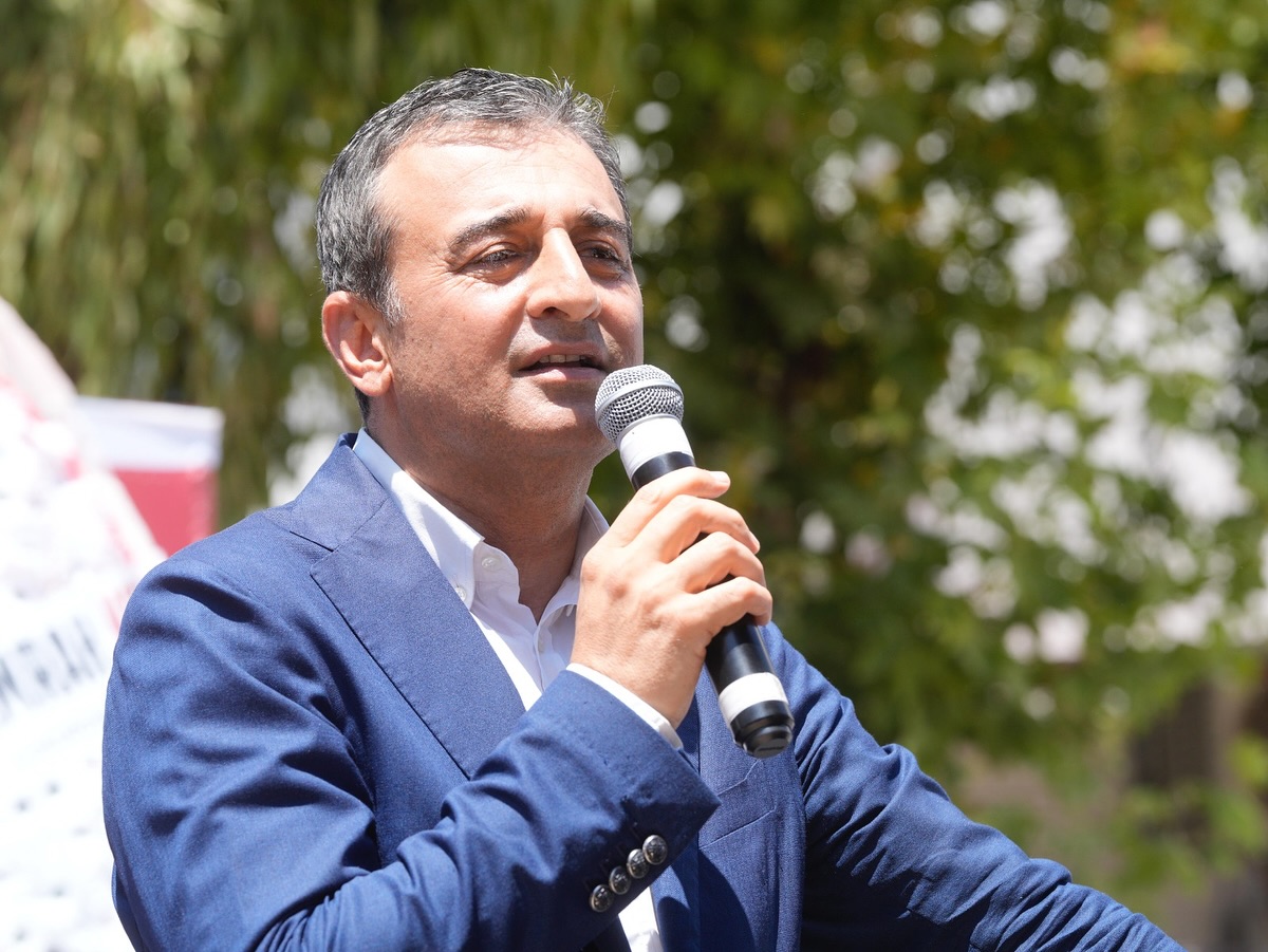 Chp Genel Başkan Yardimcisi Burhanetti̇n Bulut