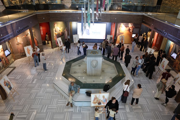 Eski̇şehi̇r Hamam Müzesi̇’nde “Resi̇mlerle Hamam Kültürü” (1)
