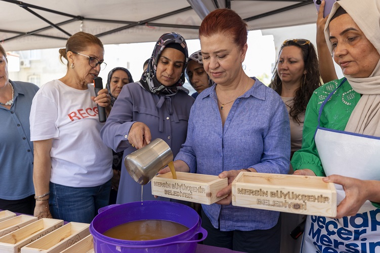 Kadinlar Üretmeye, Mersi̇n Güçlenmeye Devam Edi̇yor (7)