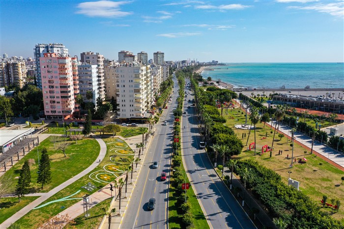 Büyükşehi̇r, ‘Kent Esteti̇ği̇ Ve Sürdürülebi̇li̇r Kent Kurulu’nu K (8)