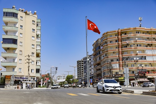 Büyükşehi̇r, Tarsus Cetvel Köprüsü Kavşaği’ni Modern Hale Geti̇rdi̇ (2)