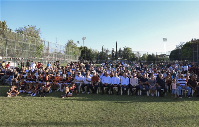 Büyükşehi̇r’i̇n ‘U 11 U 12 Futbol Şenli̇k Li̇gi̇’ Sona Erdi̇ (7)