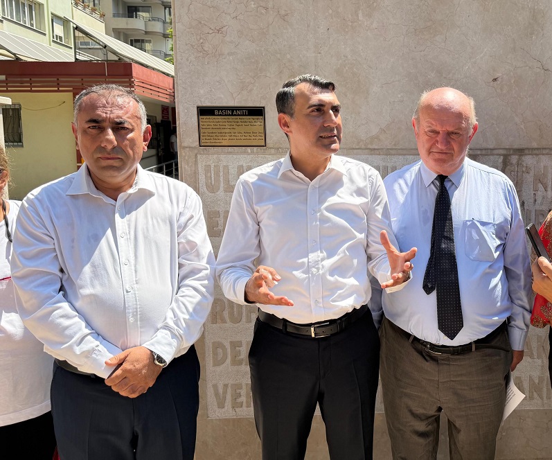 Chp İl Başkanı Dr.anıl Tanburoğlu Da Konuşma Yaptı
