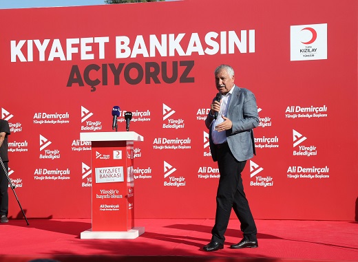 Kıyafet (3)
