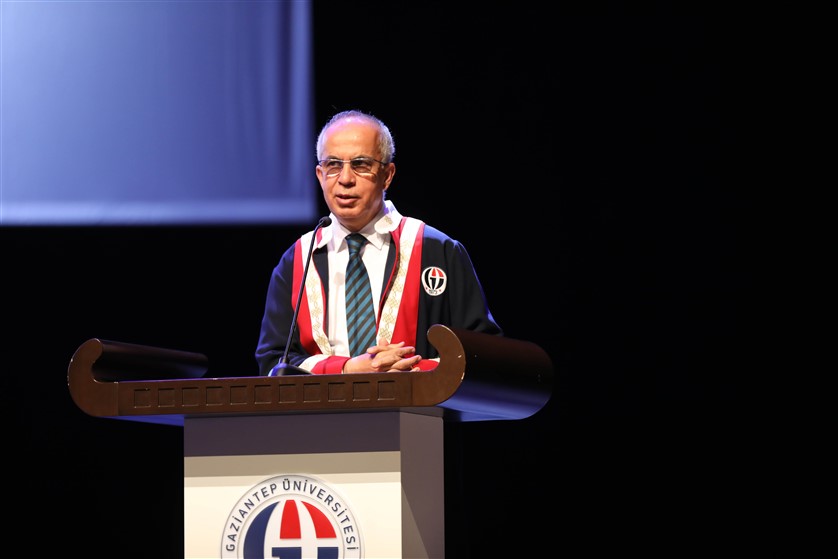 Sağlik Hi̇zmetleri̇ Meslek Yüksekokulu Mezunlarini Uğurladi (5)