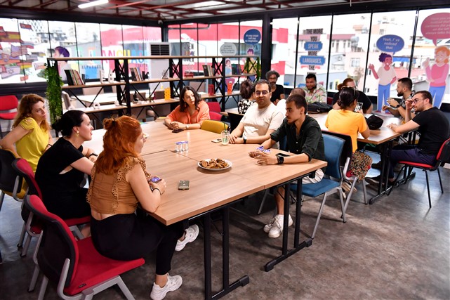 Büyükşehi̇r Yeni̇ Eği̇ti̇m Dönemi̇nde De Öğrenci̇leri̇n Gözdesi̇ Olmaya Hazir (18)