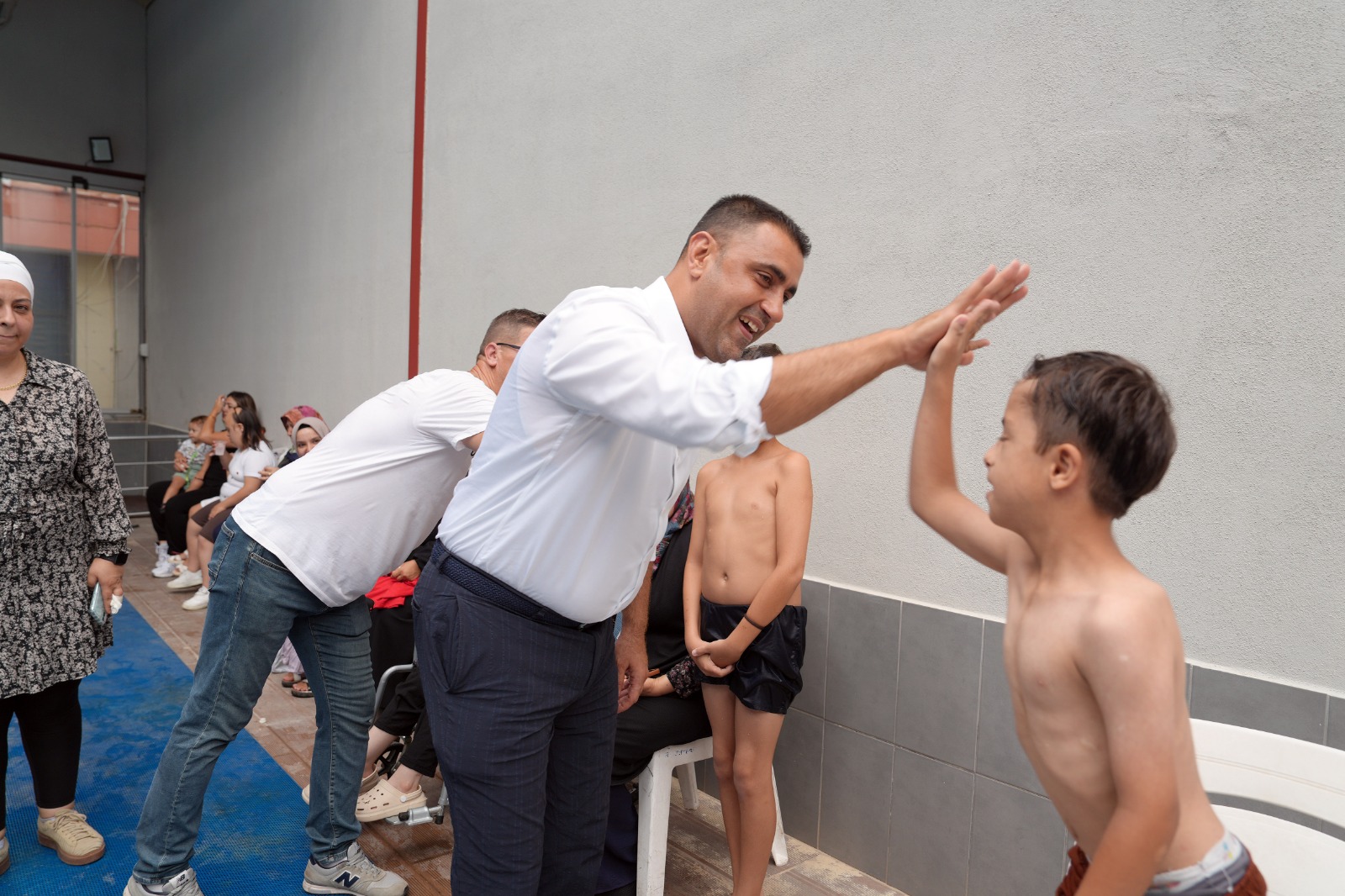 Engel Yok Sadece Sevgi̇ Var (8)