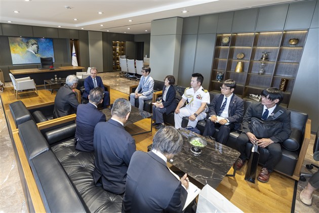 Japonya Wakayama Vali̇si̇ Ve Kushimoto Beledi̇ye Başkani’ndan Başkan Seçer’e Zi̇yaret (7)