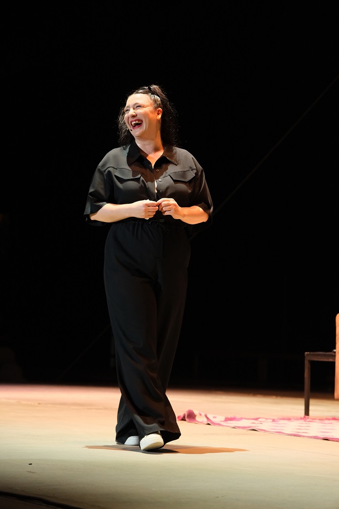 Yasemin Sakallioglu Izmir (7)