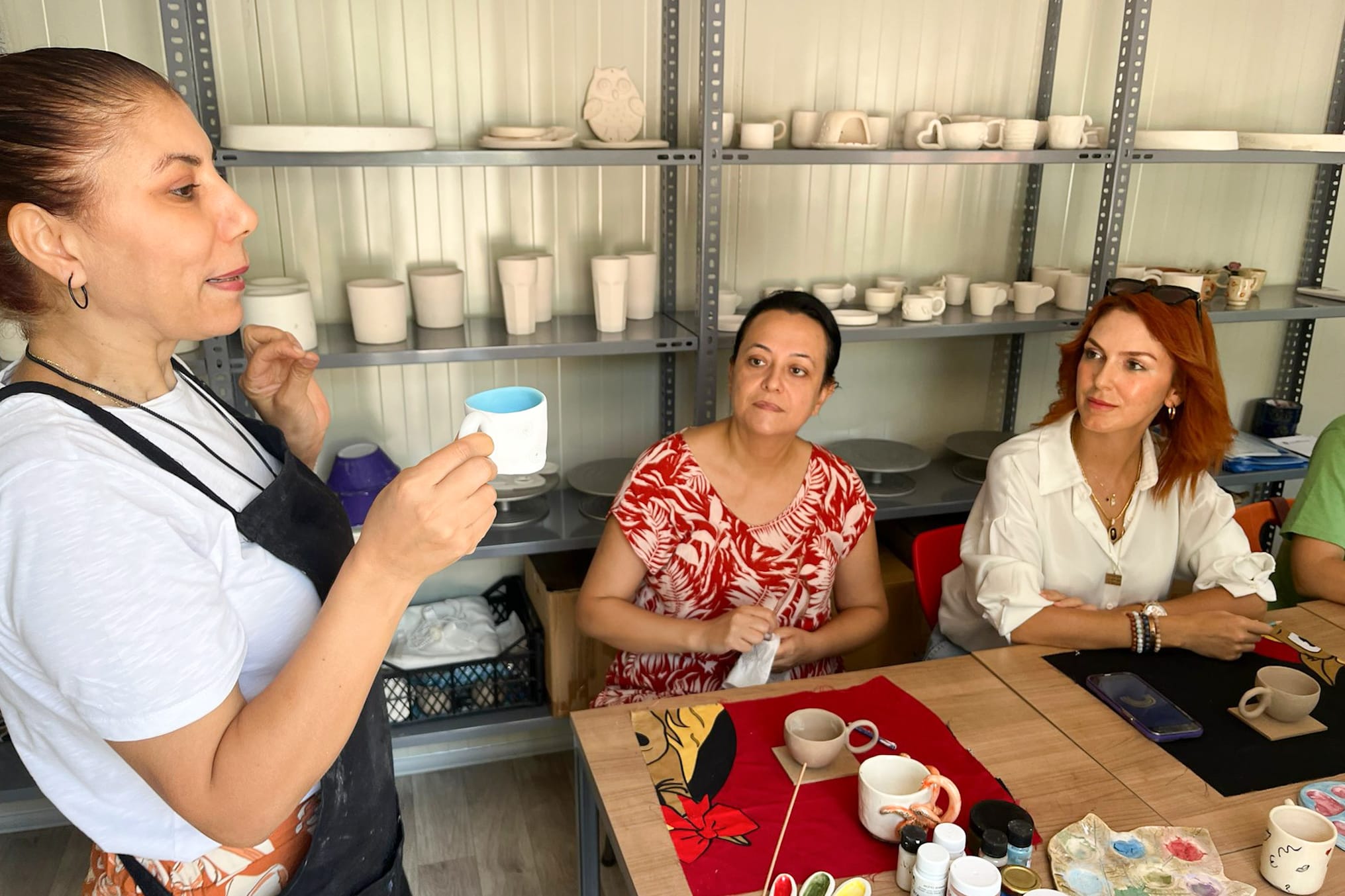 Yenişehir Belediyesinden Kadınlara Yönelik Seramik Sanatı Eğitimi (5)