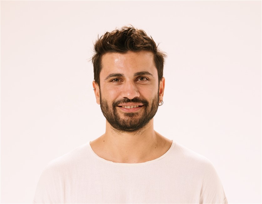 Annemin Solgun Çiçekleri Ali Cabbar