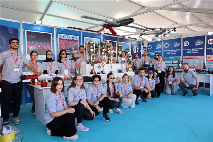 Gazi̇antep Üni̇versi̇tesi̇ Teknofest 2025’Te Yeri̇ni̇ Aldi (3)