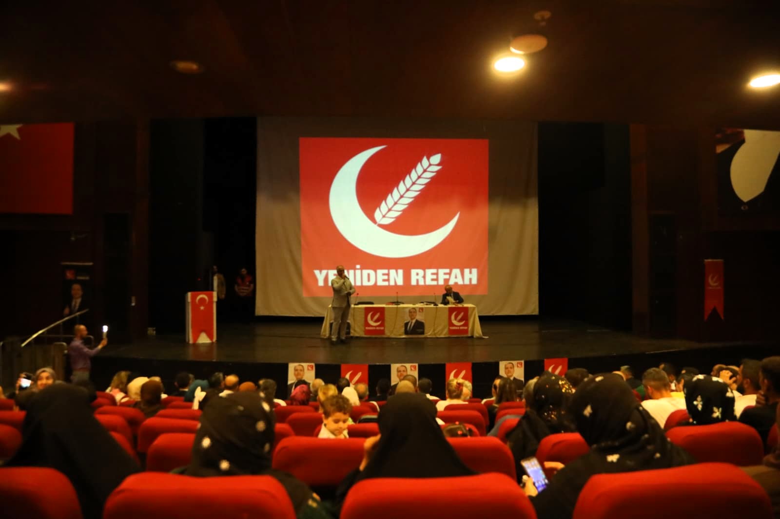 Yrp Adana Il Divanı 03