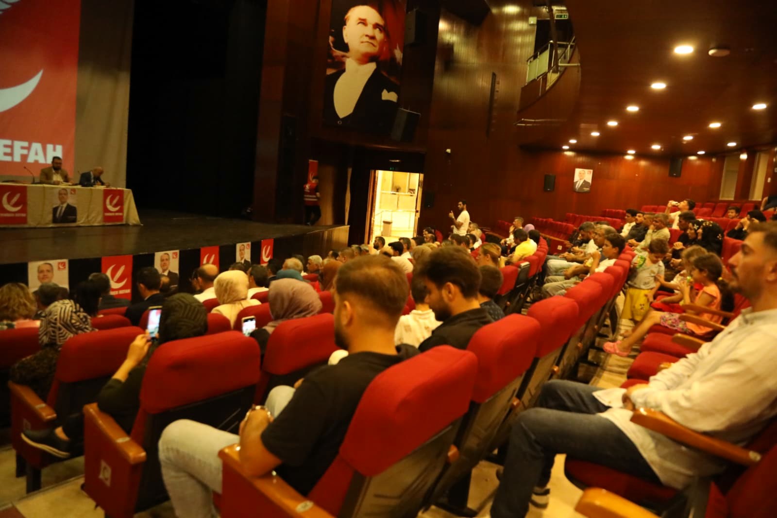Yrp Adana Il Divanı 04
