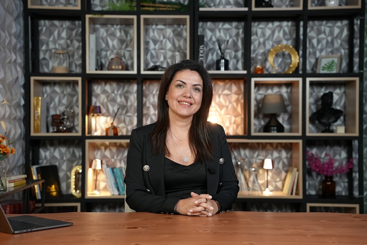 Ayse Sengel 094654755