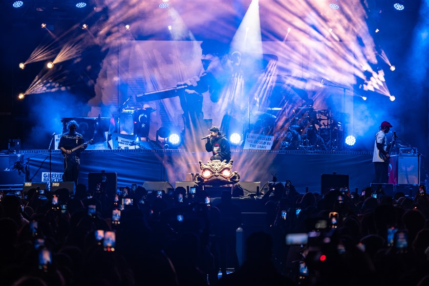 D S C F2059 Enhanced N R