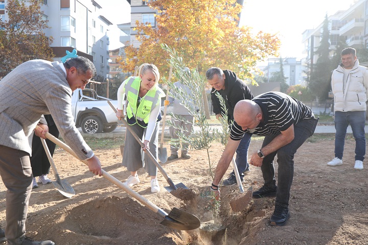 Başkan Doğan, “Yeşi̇li̇ Korumaya Devam Edeceği̇z” (6)