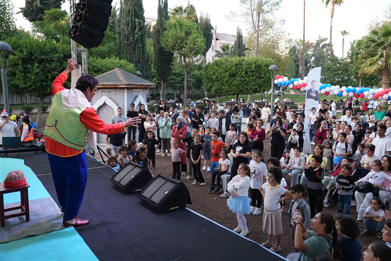 Bi̇nlerce Yurttaş ‘4. Uluslararasi Tarsus Festi̇vali̇’ne Akin Etti̇ (29)