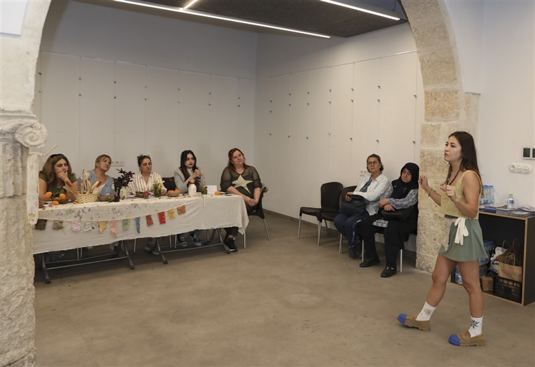 Bi̇nlerce Yurttaş ‘4. Uluslararasi Tarsus Festi̇vali̇’ne Akin Etti̇ (8)