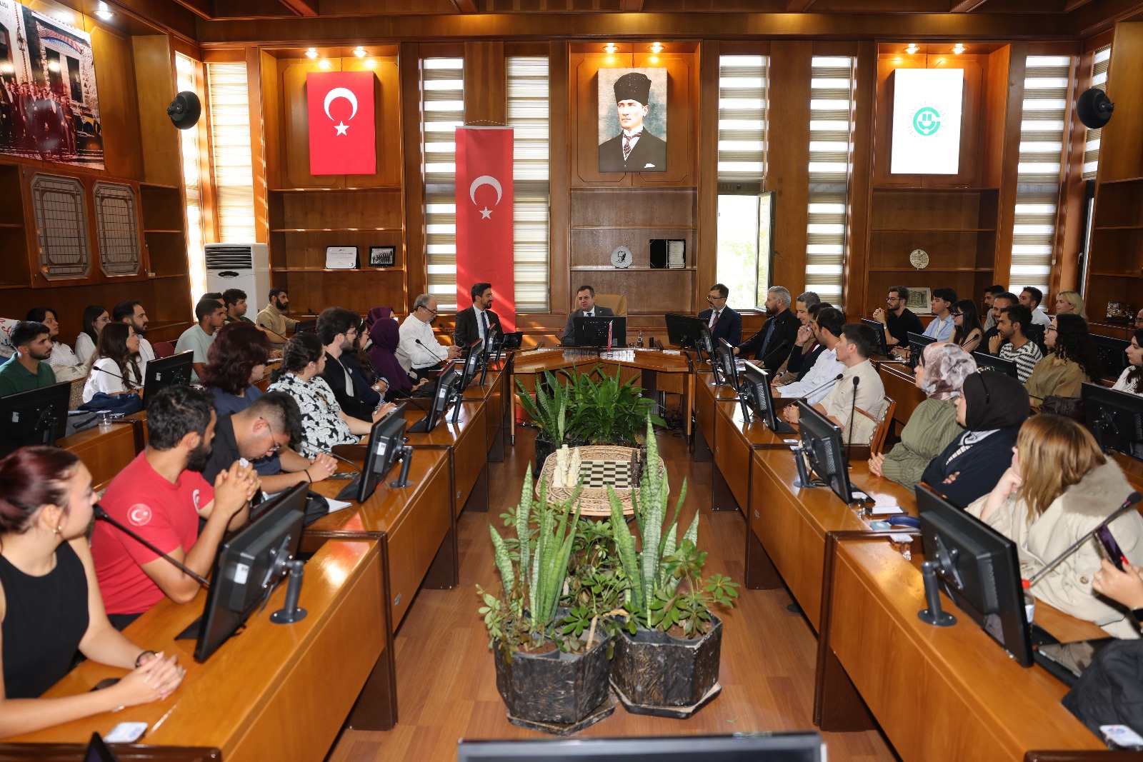 Çukurova Üniversitesinde Geleceğin Liderleri Akademisi Başlıyor (3)