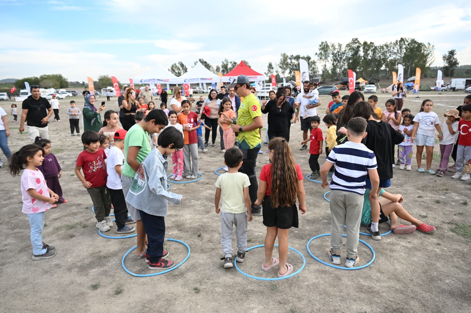 Cumhuri̇yet Kampi (4)