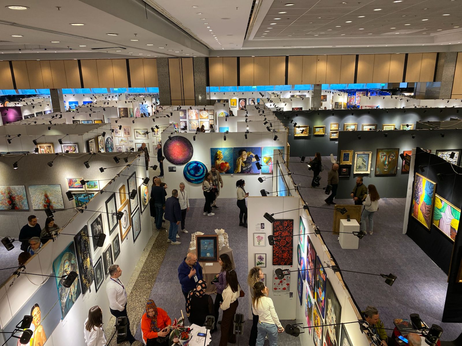 I M G 20251104 W A0008